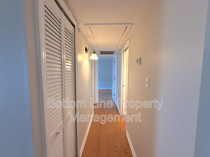 Charlotte Condo: 1831 J Julian