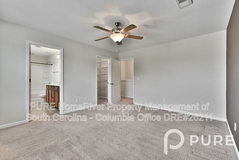 West Columbia House: 512 Spanish Leaf Lane