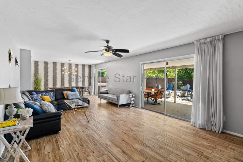 Scottsdale House: 5620 N 83rd St
