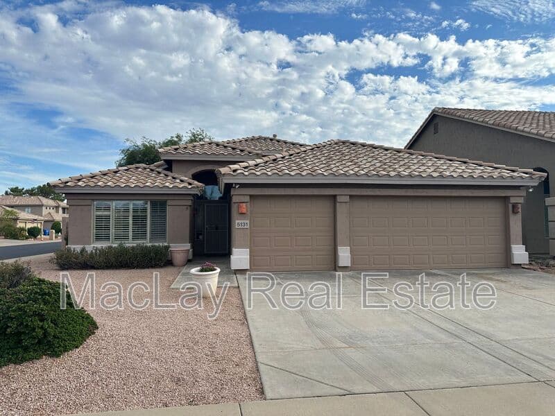 Scottsdale House: 5131 E Charleston Ave