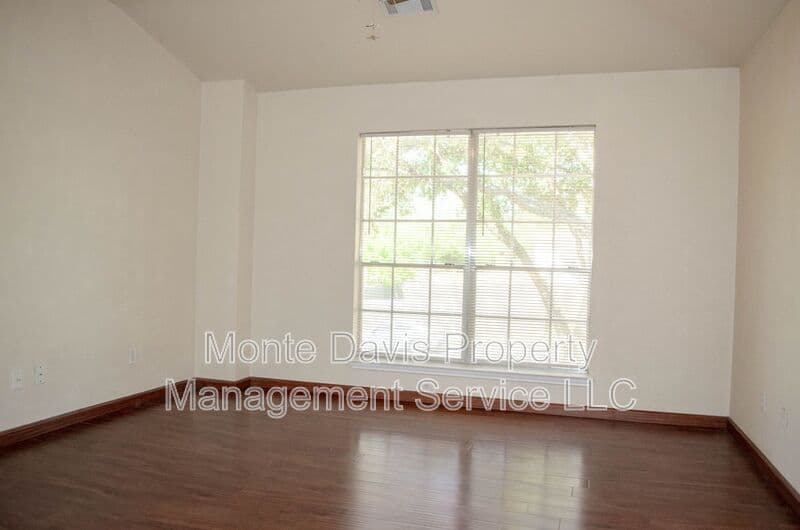 Austin House: 505 Shant Street