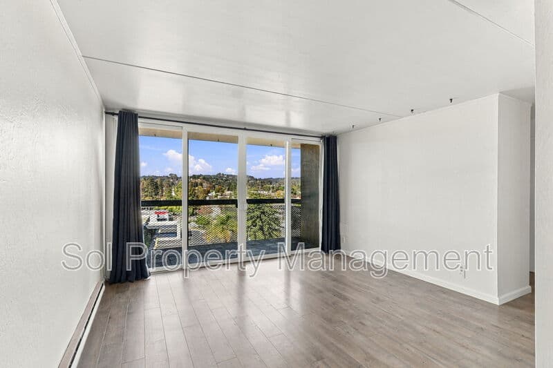 Santa Cruz Condo: 180 Dakota Avenue