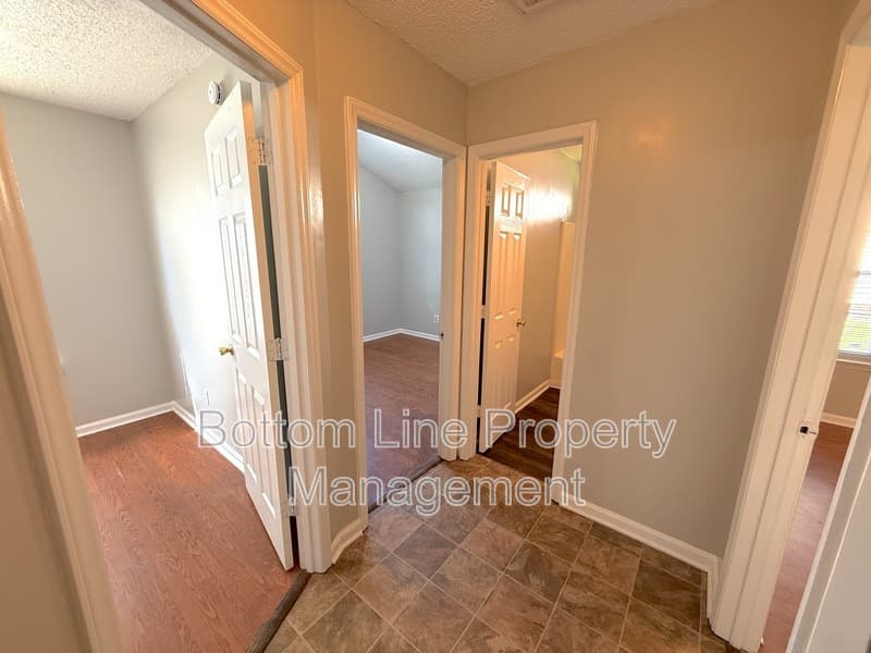 Charlotte House: 5441 Realtree Ln