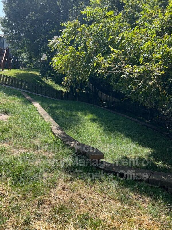 Kansas City House: 6320 N Nevada Ave