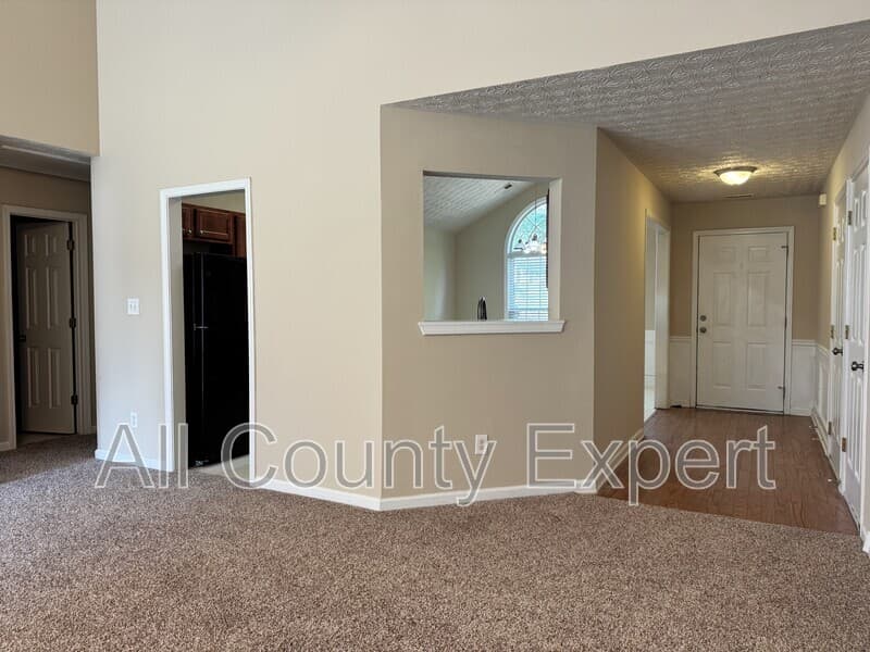 Lawrenceville House: 1277 Poison Oak Ct