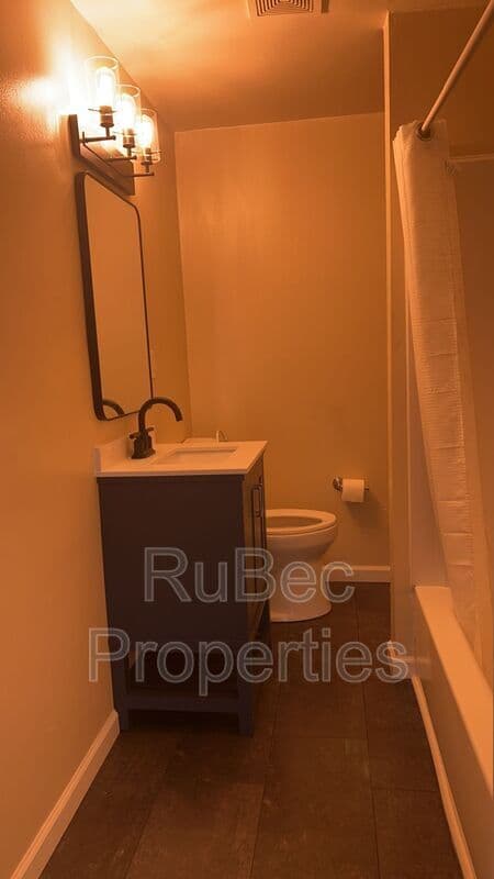 Gastonia Condo: 201 E 3rd Street