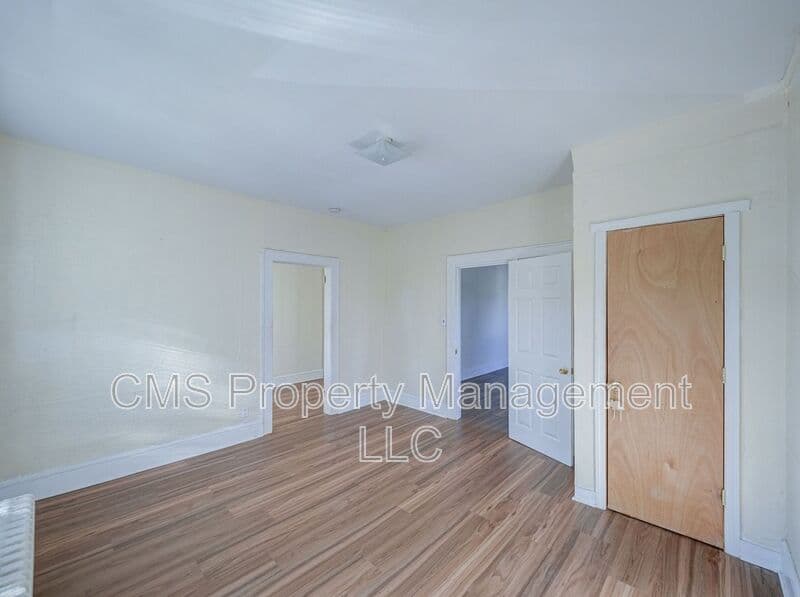Roselle House: 706 Chestnut St.