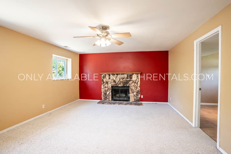 Spanish Fork House: 1120 S 850 E