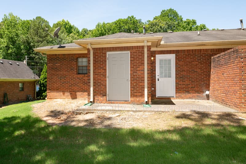 Lawrenceville Condo: 511 Downing St