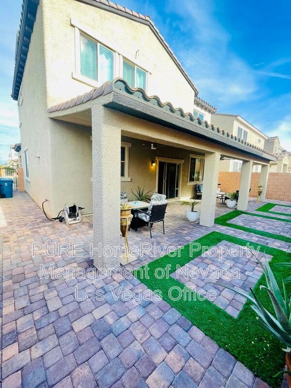 Las Vegas House: 8971 Whitten Park Ave