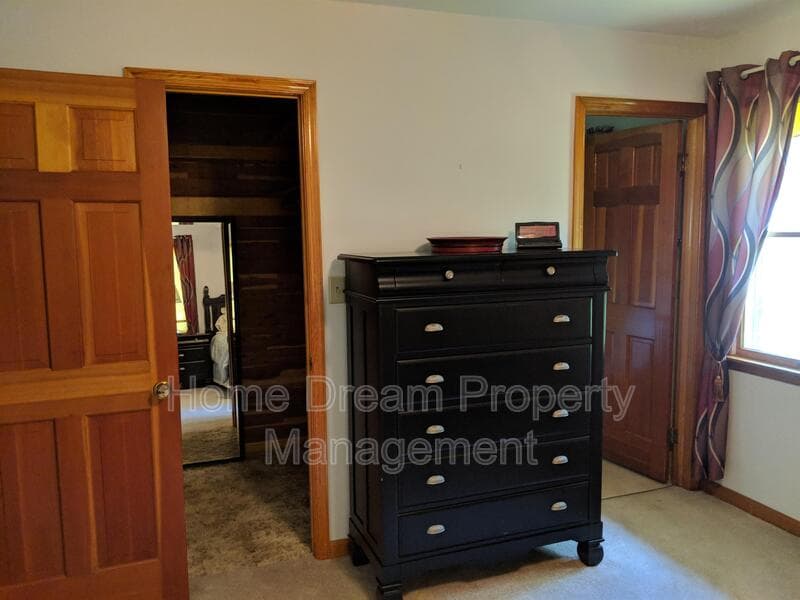 Fredericksburg House: 1401 Bragg Road A1