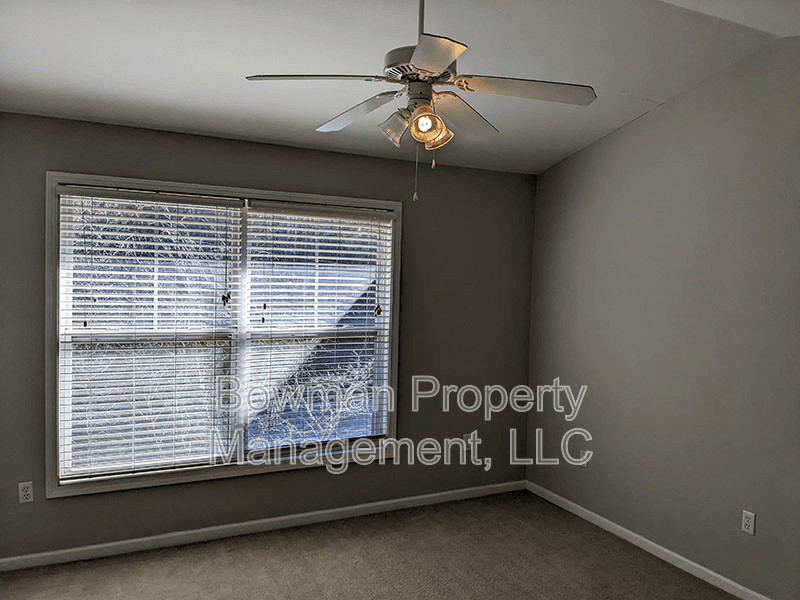 Athens Condo: 660 Barnett Shoals Rd