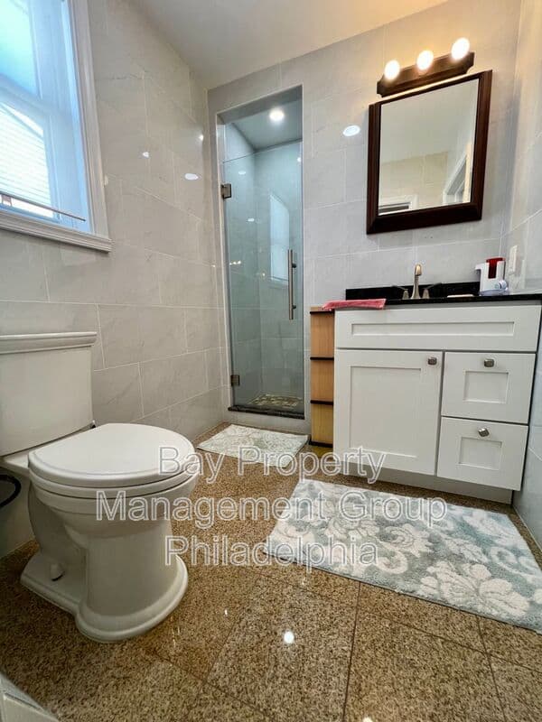 Philadelphia House: 2988 Welsh Rd