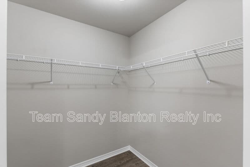 Milton House: 3210 Electra Drive