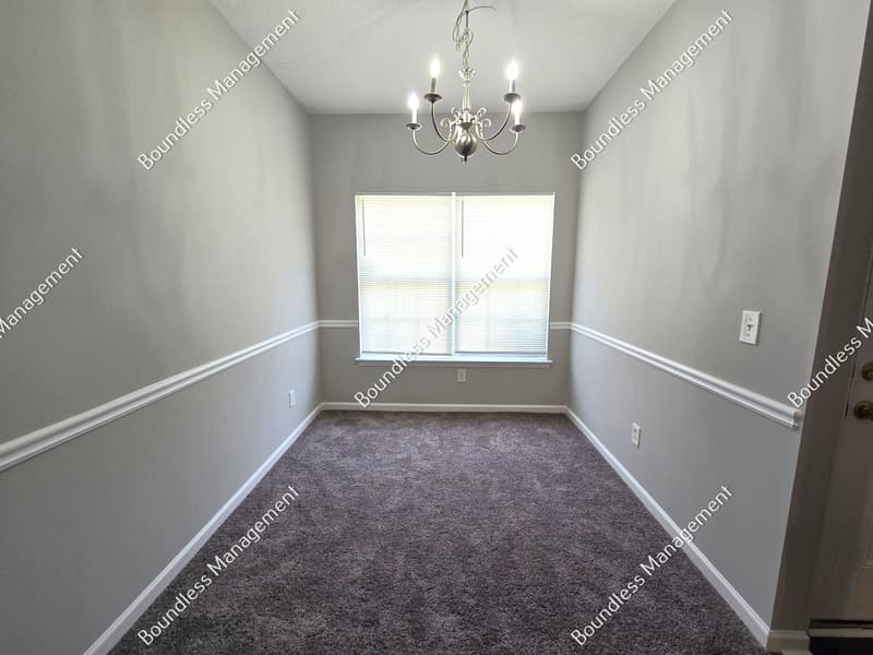 Atlanta House: 2330 Hackamore Dr