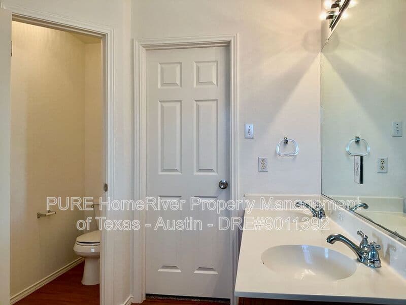 Round Rock House: 3123 Jazz St