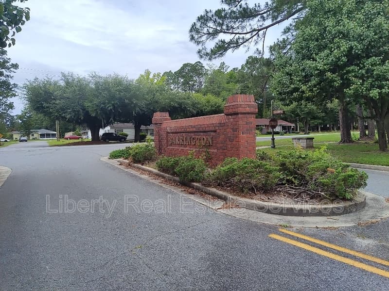 Hinesville House: 801 Hopeton Ct