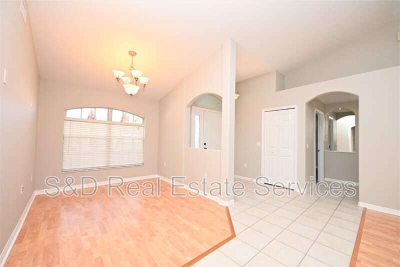 Lakeland House: 3518 Remington Oaks Way