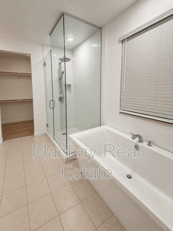 Casa Grande House: 285 S San Gregorio ln