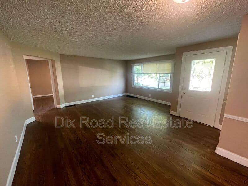 Hamilton House: 1415 Park Avenue