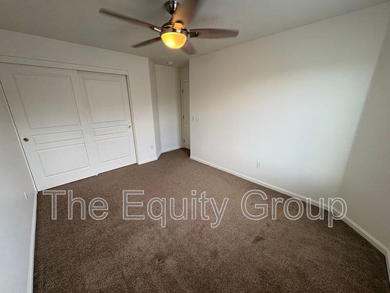Visalia House: 5928 West Whitley Ave