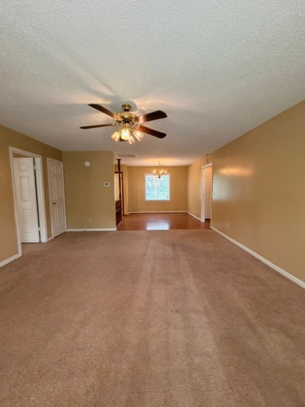 Irmo House: 101 Riverwalk Way