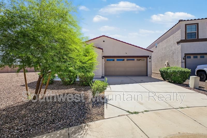 Coolidge House: 1333 W Pima Avenue