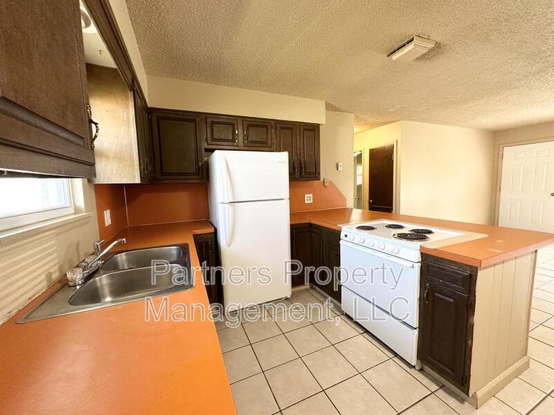 Gentry Condo: 107 Pine Avenue - 8