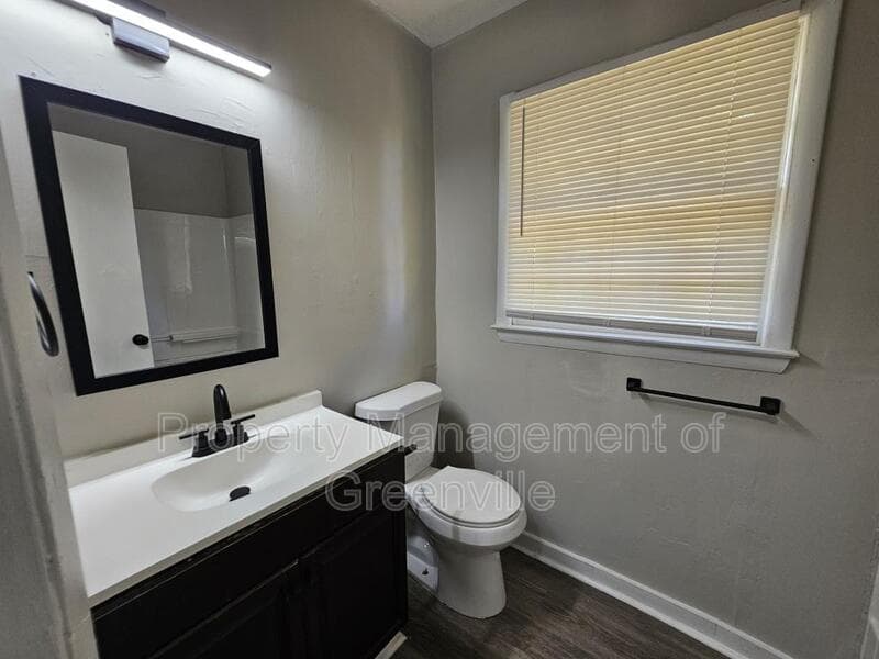 Greenville Condo: 6526 White Horse Rd