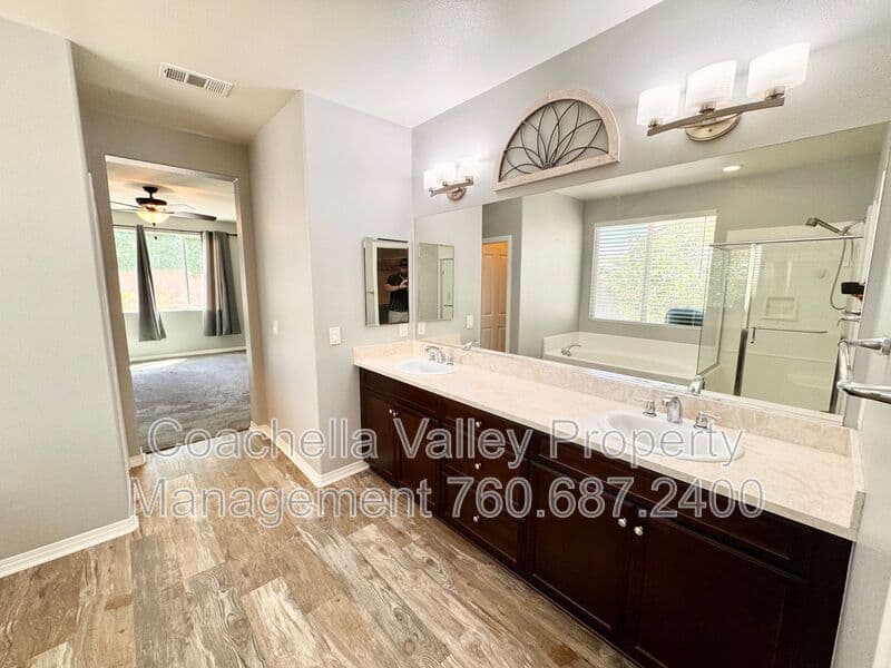 Indio House: 43776 Pettirosso St