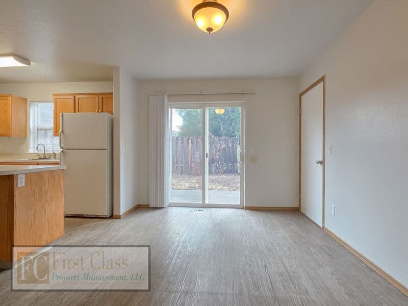 SHERWOOD Condo: 20546 SW LAVENDER AVE