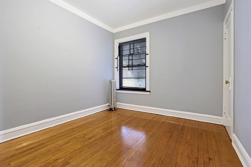 Chicago Condo: 7955 S Paulina St - 1648 W. 80th  #1
