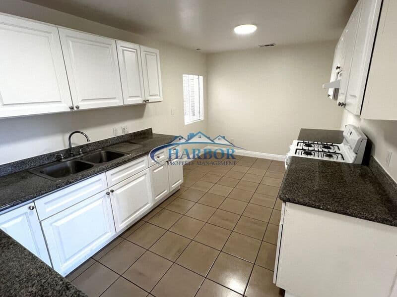Harbor City Condo: 1035 - 1043 West 253rd Street