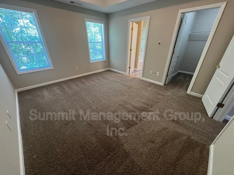 McDonough House: 1157 Chateau Terrace