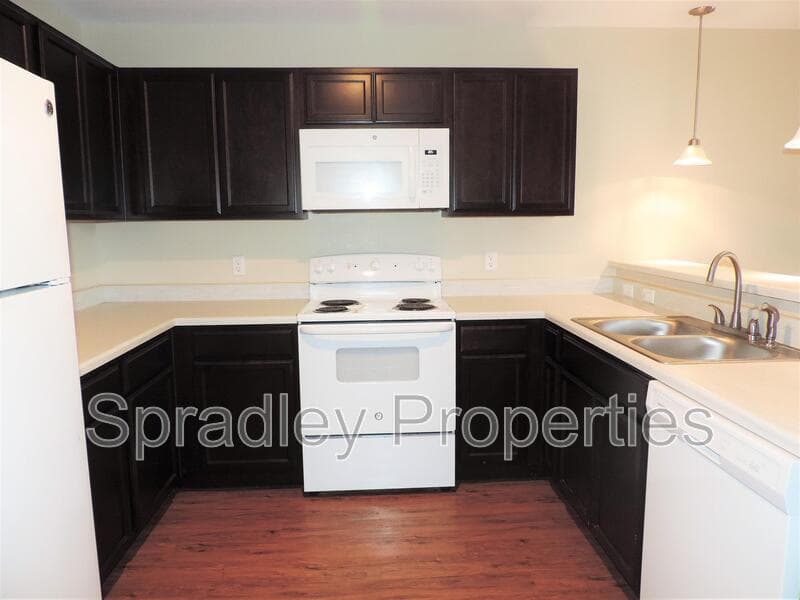 Belton Condo: 255 E 5th Ave, Apt 322