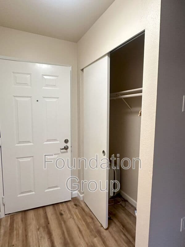 Seattle House: 400 10th Ave