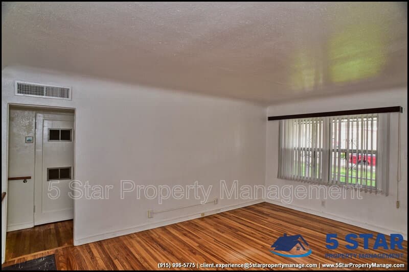 El Paso House: 815 Ellis Street