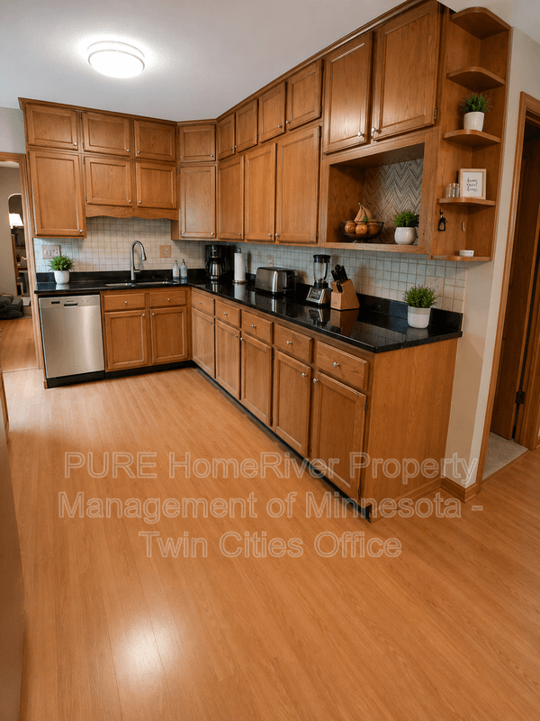Saint Paul House: 2029 Wellesley Ave