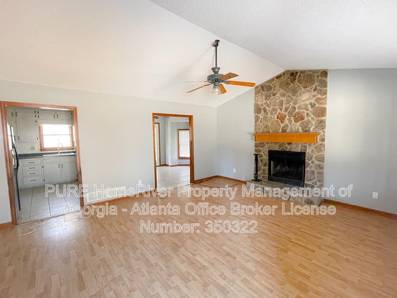 Lawrenceville House: 2280 Castle Royale Dr