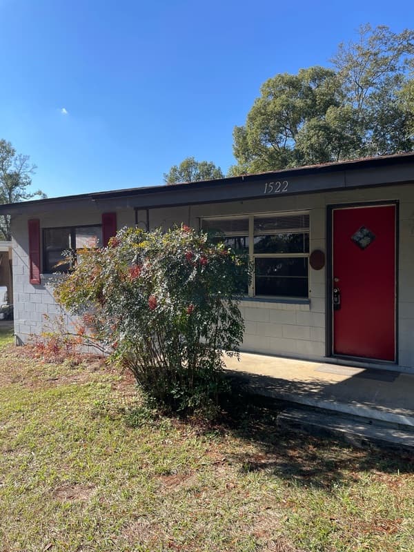 Tallahassee House: 1522 Myrtle Dr