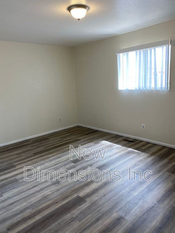 Fallon House: 674 Humboldt Street