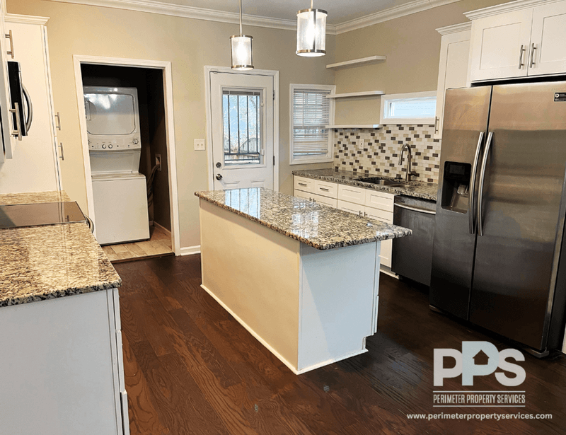 Atlanta House: 1010 Palmetto Ave SW