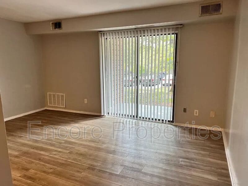 Raleigh Condo: 1299 Schaub Drive