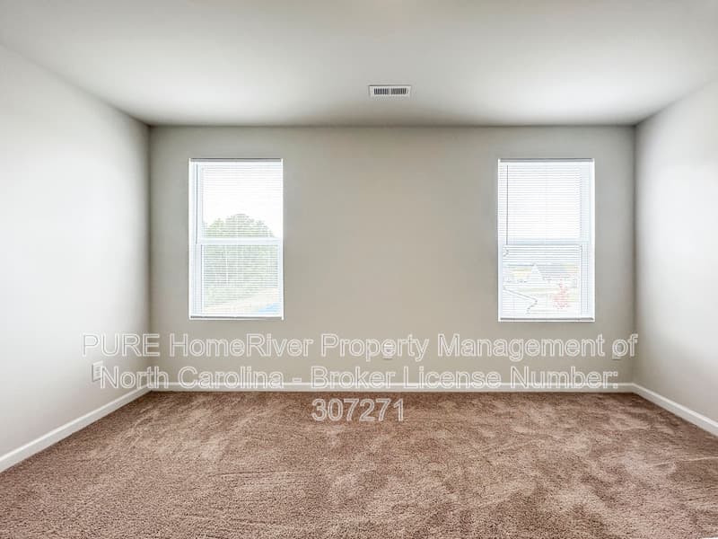 Angier House: 405 Chedworth Dr