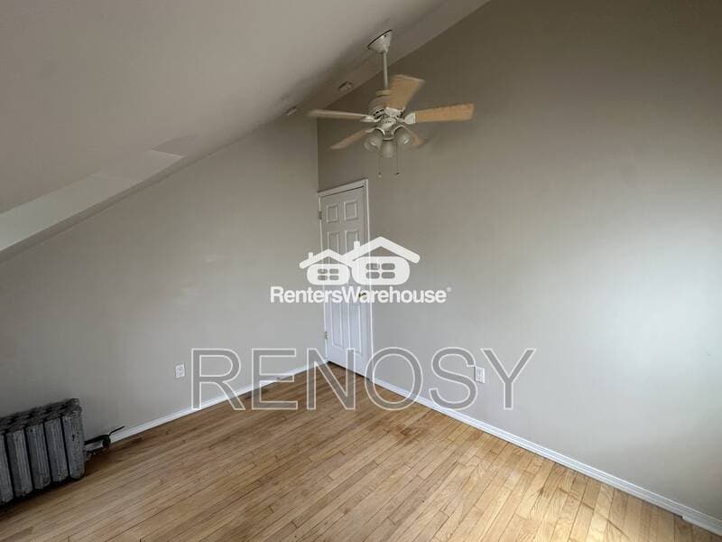 Des Moines Condo: 2300 Beaver Ave