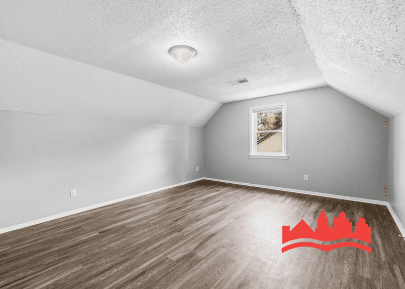 Memphis House: 2449 Labonte Dr
