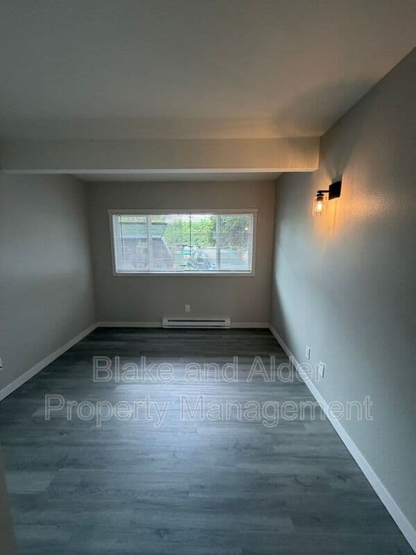 Beaverton House: 5950 SW Hall Blvd