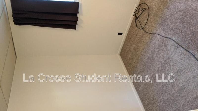 La Crosse Condo: 904 Vine Street