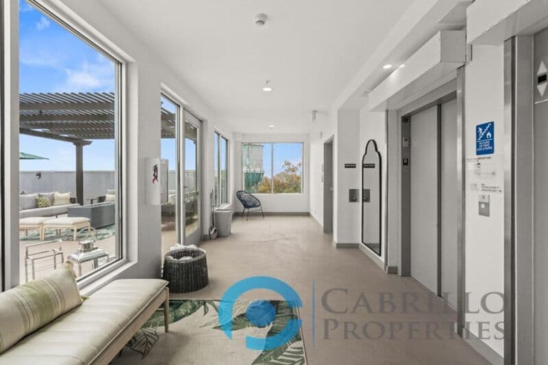 San Diego Apartment: 2724 El Cajon Blvd