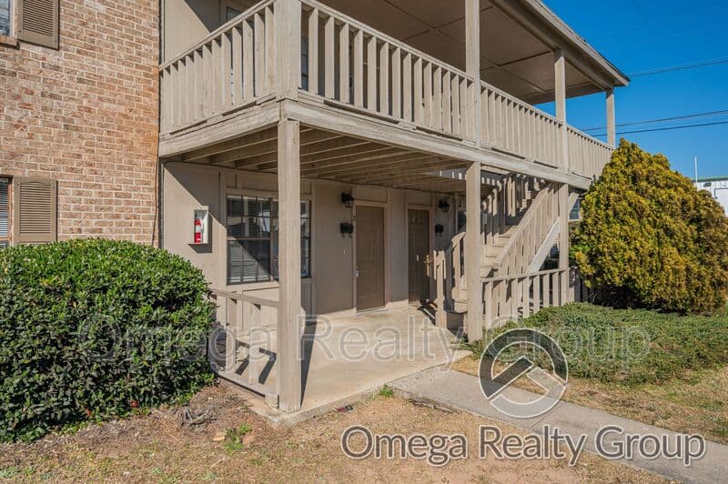 Phenix City Apartment: 901 25th Ave